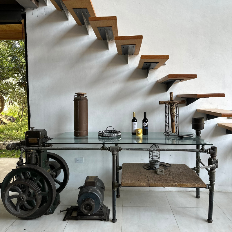 Mesa de estilo industrial